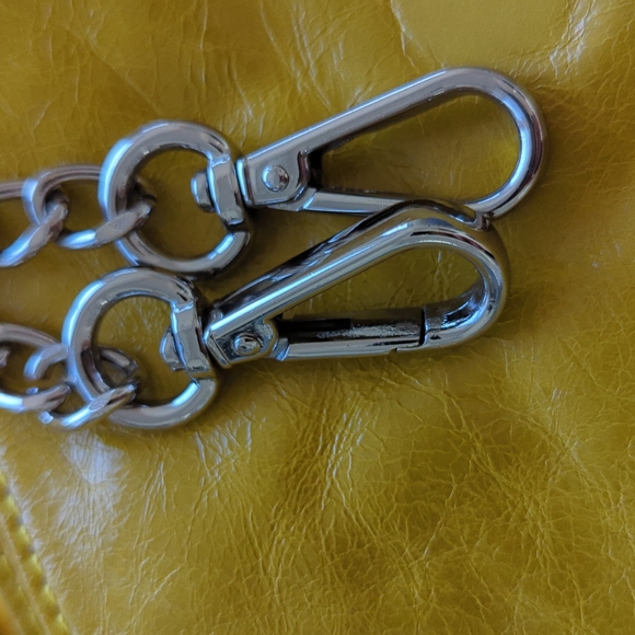 Leather purse with zipper detail - Picture 6 of 7